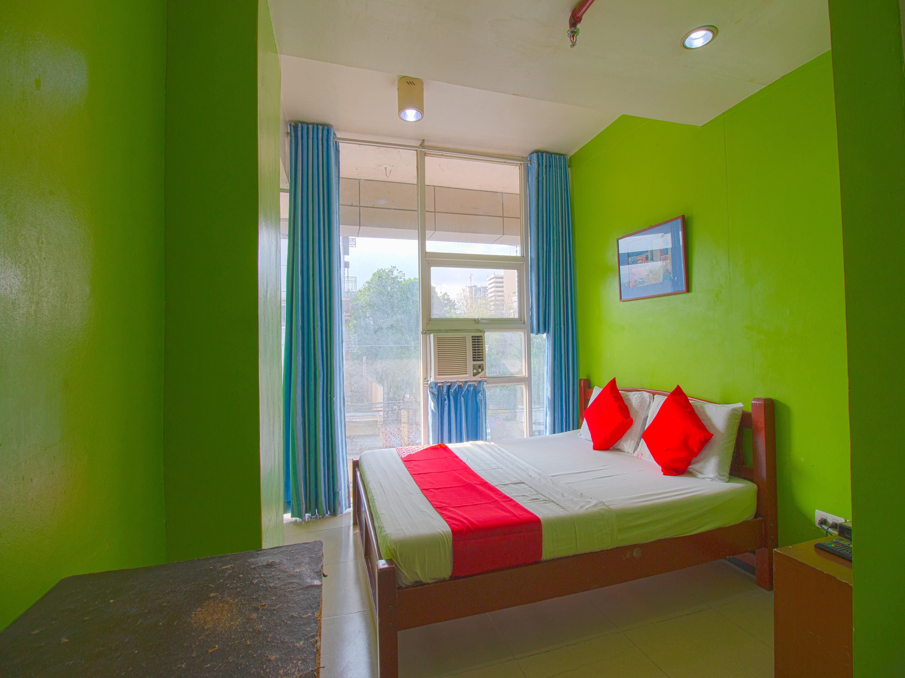 Oyo 677 Roseate Pensione Cebu Exteriér fotografie